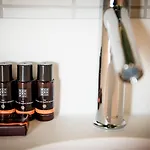 Fitz Roy Urban Hotel, Bar And Garden