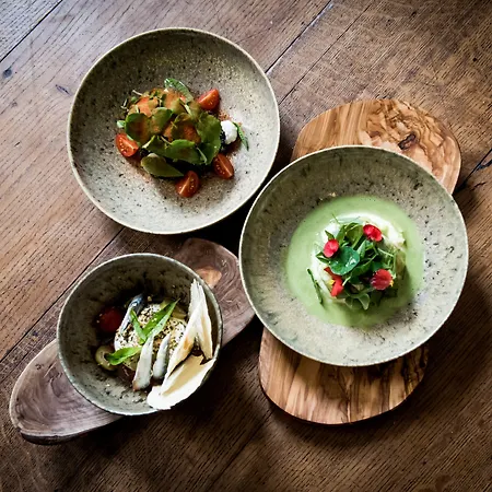 酒店 Fitz Roy Urban Hotel, Bar And Garden 4*