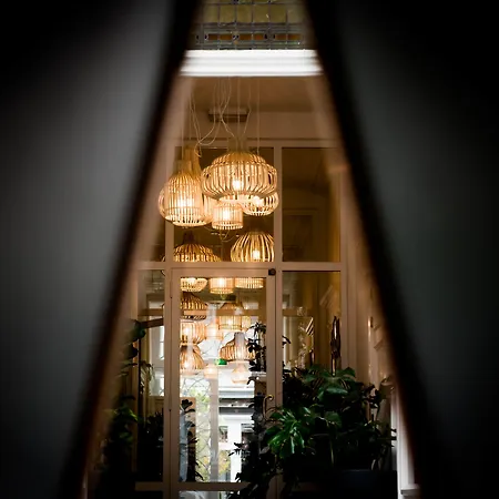 Fitz Roy Urban Hotel, Bar And Garden ホテル マーストリヒト