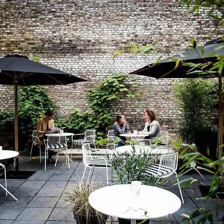 Отель Fitz Roy Urban Hotel, Bar And Garden Маастрихт