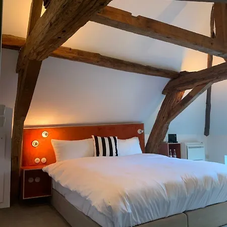 Fitz Roy Urban Hotel, Bar And Garden