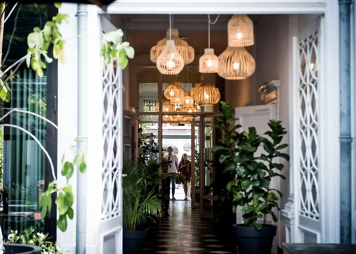 Fitz Roy Urban Hotel, Bar And Garden Hotel