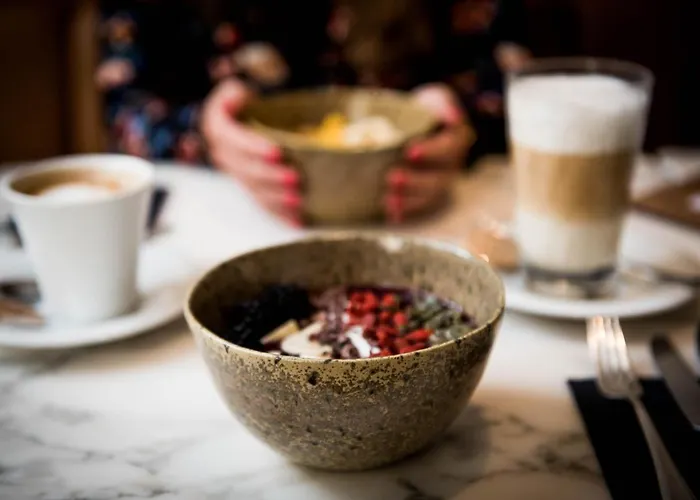 Hotel Fitz Roy Urban Hotel, Bar And Garden 4*