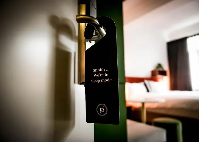 Fitz Roy Urban Hotel, Bar And Garden