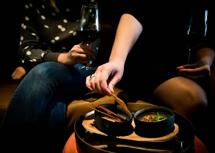 Fitz Roy Urban Hotel, Bar And Garden Hotel 4*