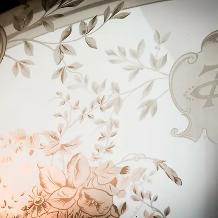 Fitz Roy Urban Hotel, Bar And Garden מלון