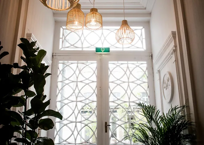 Fitz Roy Urban Hotel, Bar And Garden