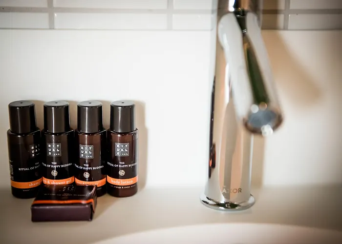 Fitz Roy Urban Hotel, Bar And Garden