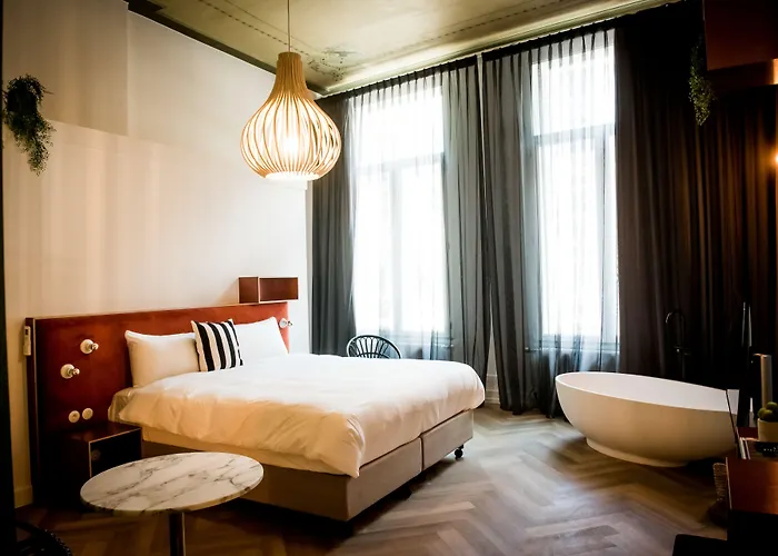 Fitz Roy Urban Hotel, Bar And Garden 4* Maastricht